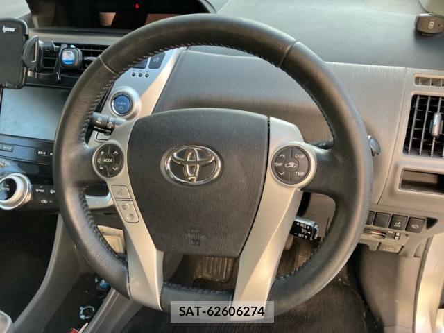 Toyota PRIUS ALPHA 2011-10 7223888-17