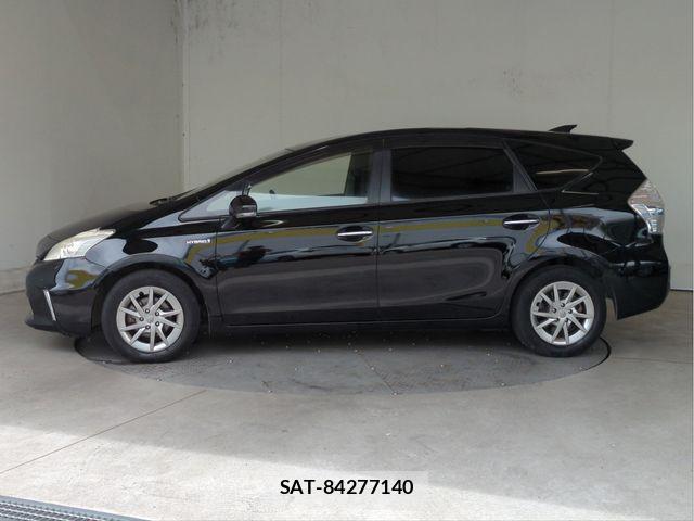 Toyota PRIUS ALPHA 2014-02 7223905-20