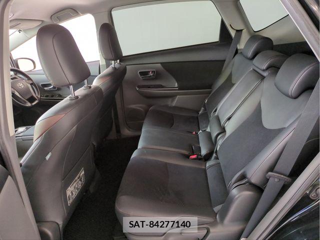Toyota PRIUS ALPHA 2014-02 7223905-4