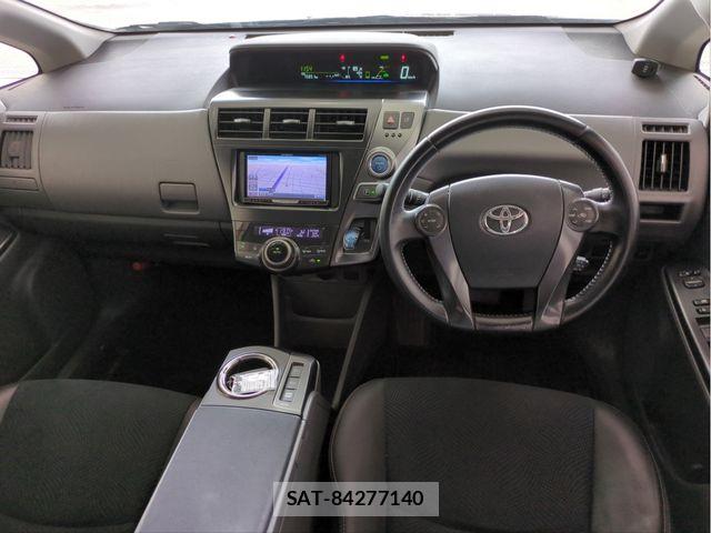 Toyota PRIUS ALPHA 2014-02 7223905-7