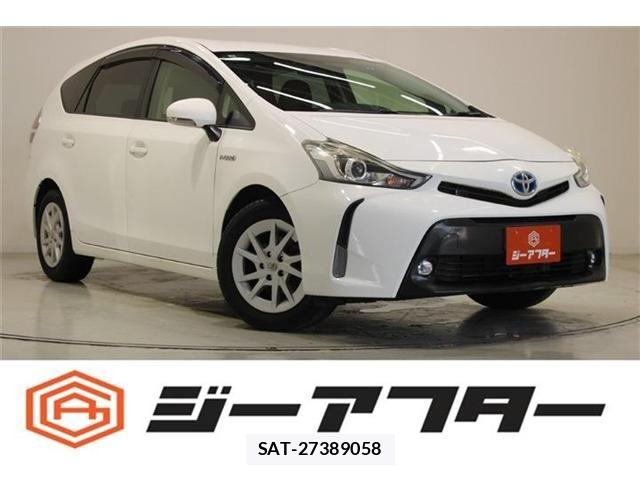 Toyota PRIUS ALPHA 2015-01 7215568-0