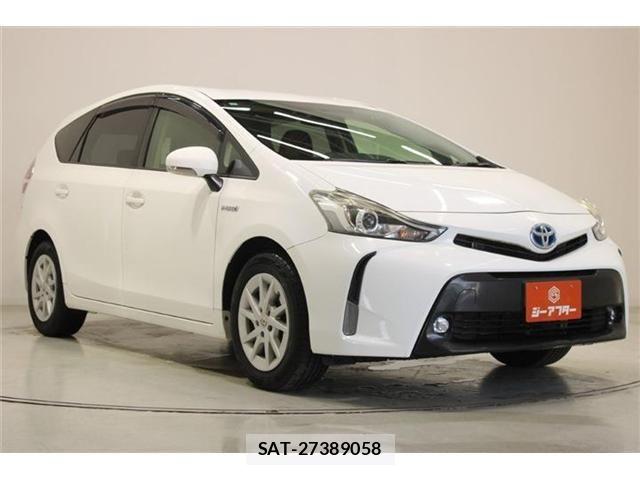Toyota PRIUS ALPHA 2015-01 7215568-5