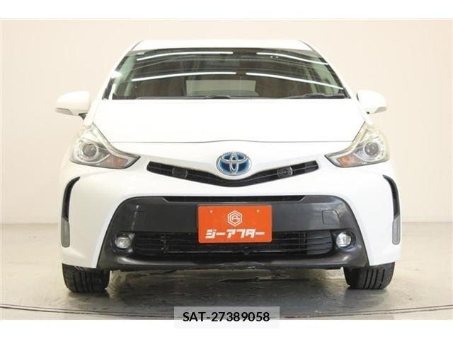 Toyota PRIUS ALPHA 2015-01 7215568-6