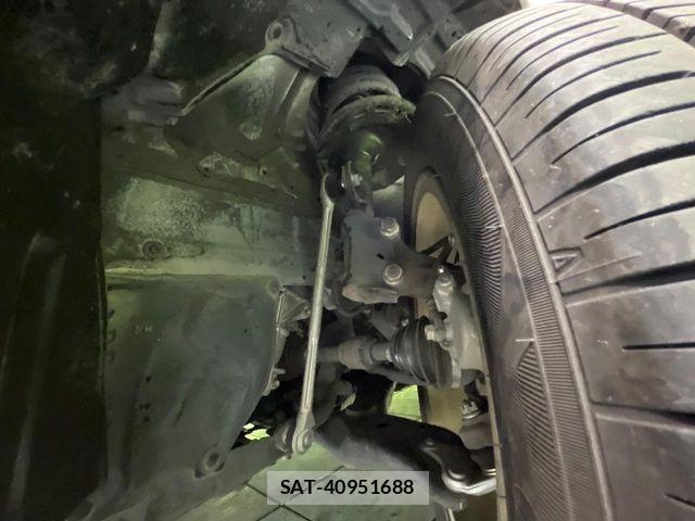 Toyota PRIUS ALPHA 2013-11 7251978-19