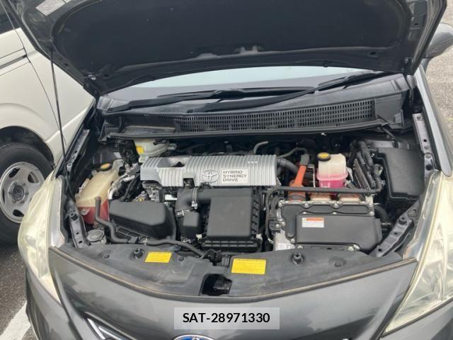 Toyota PRIUS ALPHA 2013-10 7251984-16