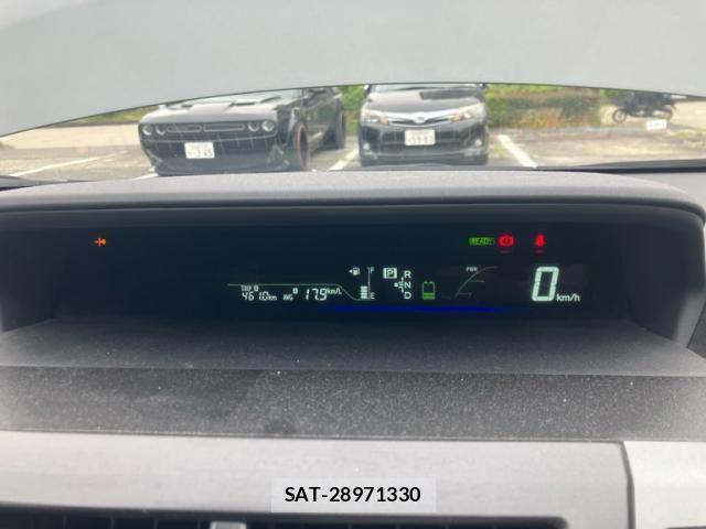 Toyota PRIUS ALPHA 2013-10 7251984-19