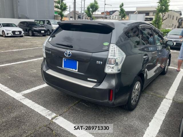 Toyota PRIUS ALPHA 2013-10 7251984-1