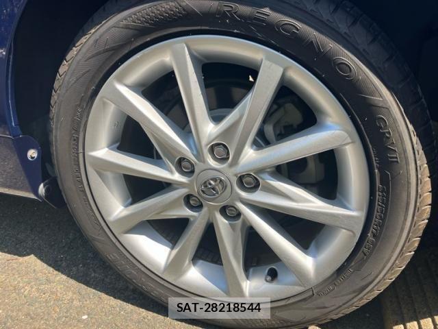 Toyota PRIUS ALPHA 2013-09 7251986-11