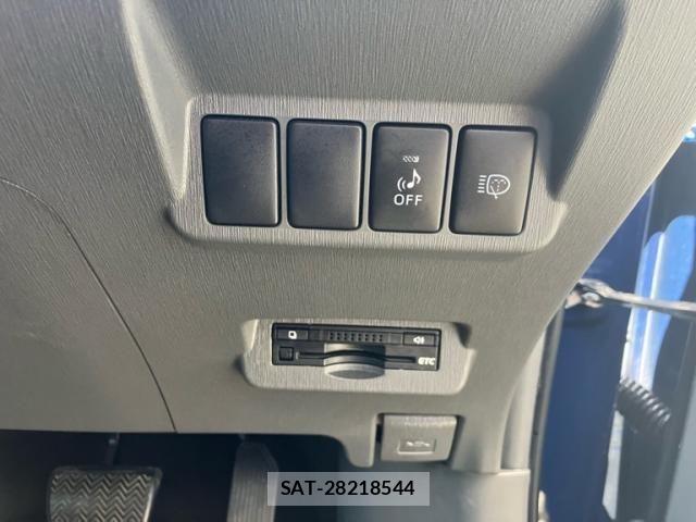 Toyota PRIUS ALPHA 2013-09 7251986-16