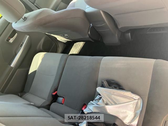 Toyota PRIUS ALPHA 2013-09 7251986-19