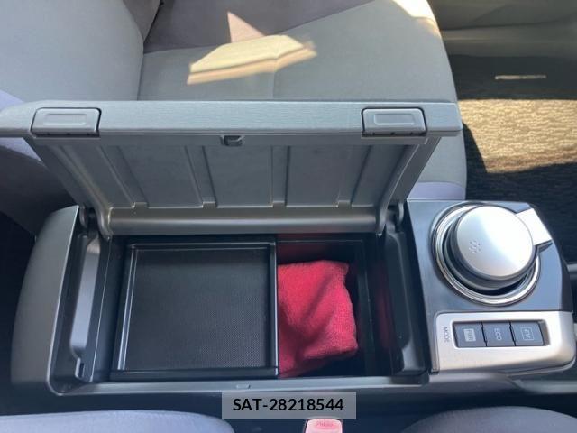 Toyota PRIUS ALPHA 2013-09 7251986-20