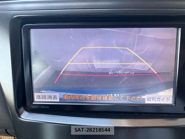 Toyota PRIUS ALPHA 2013-09 7251986-21