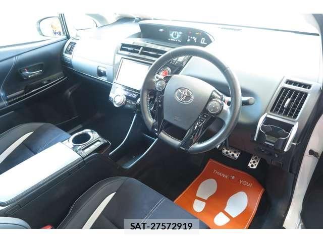 Toyota PRIUS ALPHA 2015-10 7251980-13