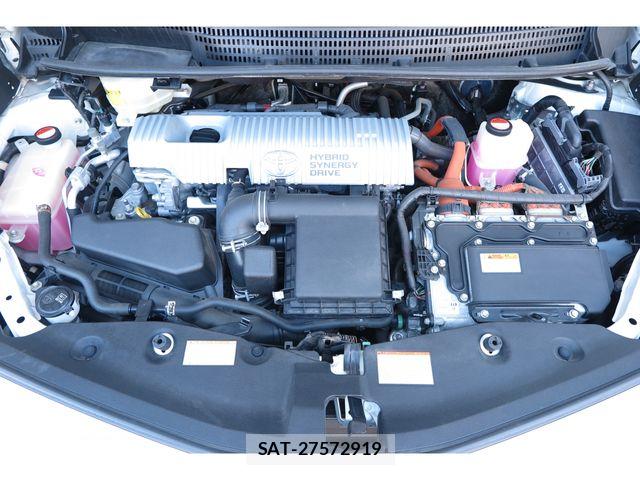 Toyota PRIUS ALPHA 2015-10 7251980-29
