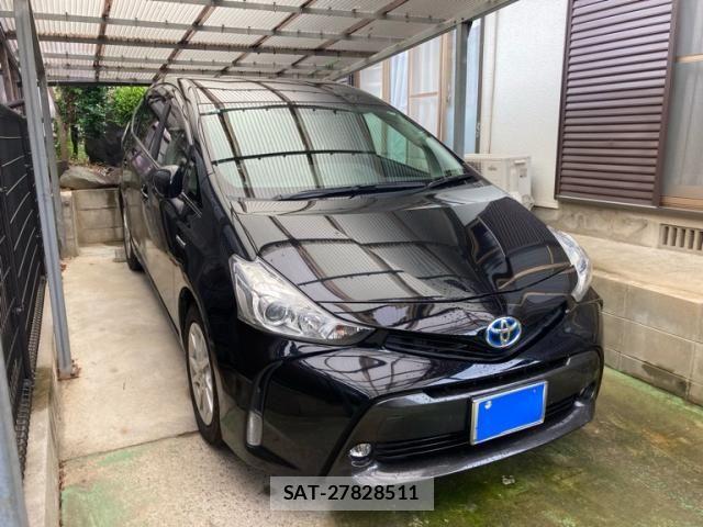 Toyota PRIUS ALPHA 2015-10 7251979-1