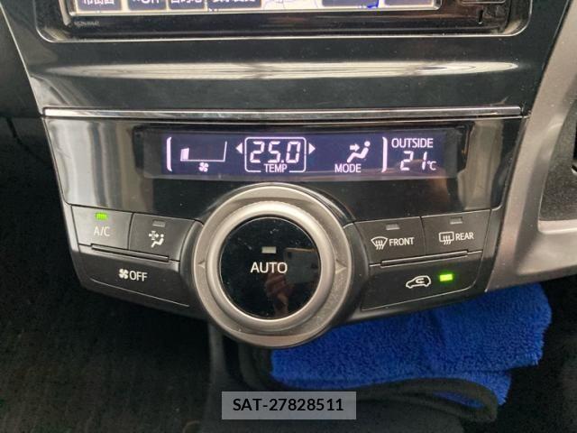 Toyota PRIUS ALPHA 2015-10 7251979-23