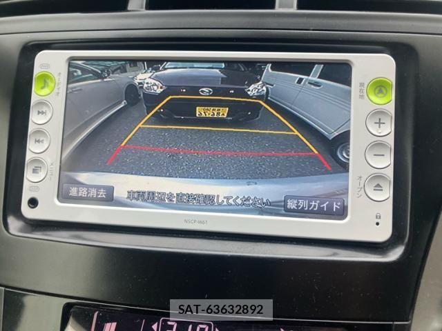 Toyota PRIUS ALPHA 2011-06 7251987-22