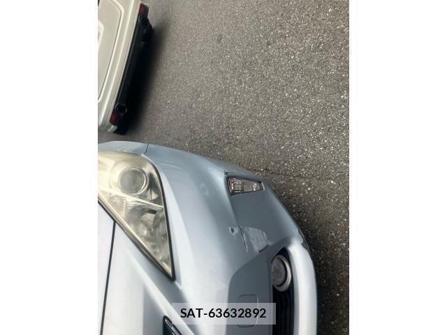 Toyota PRIUS ALPHA 2011-06 7251987-3