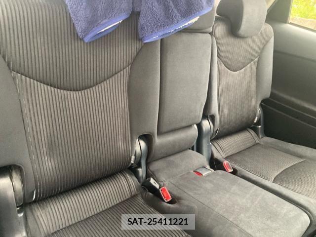 Toyota PRIUS ALPHA 2017-01 7251975-13
