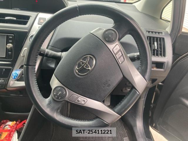 Toyota PRIUS ALPHA 2017-01 7251975-14