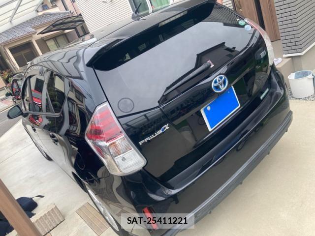 Toyota PRIUS ALPHA 2017-01 7251975-5