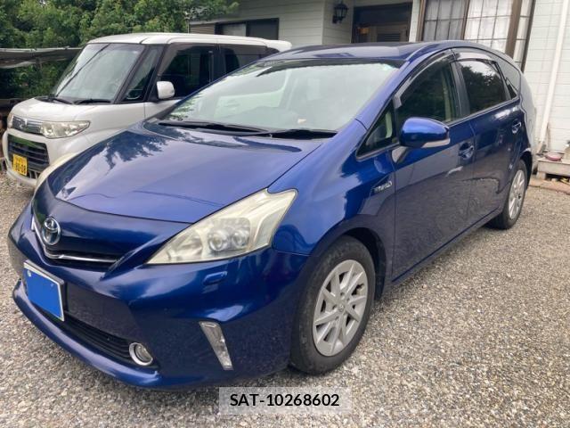 Toyota PRIUS ALPHA 2013-06 7251983-3