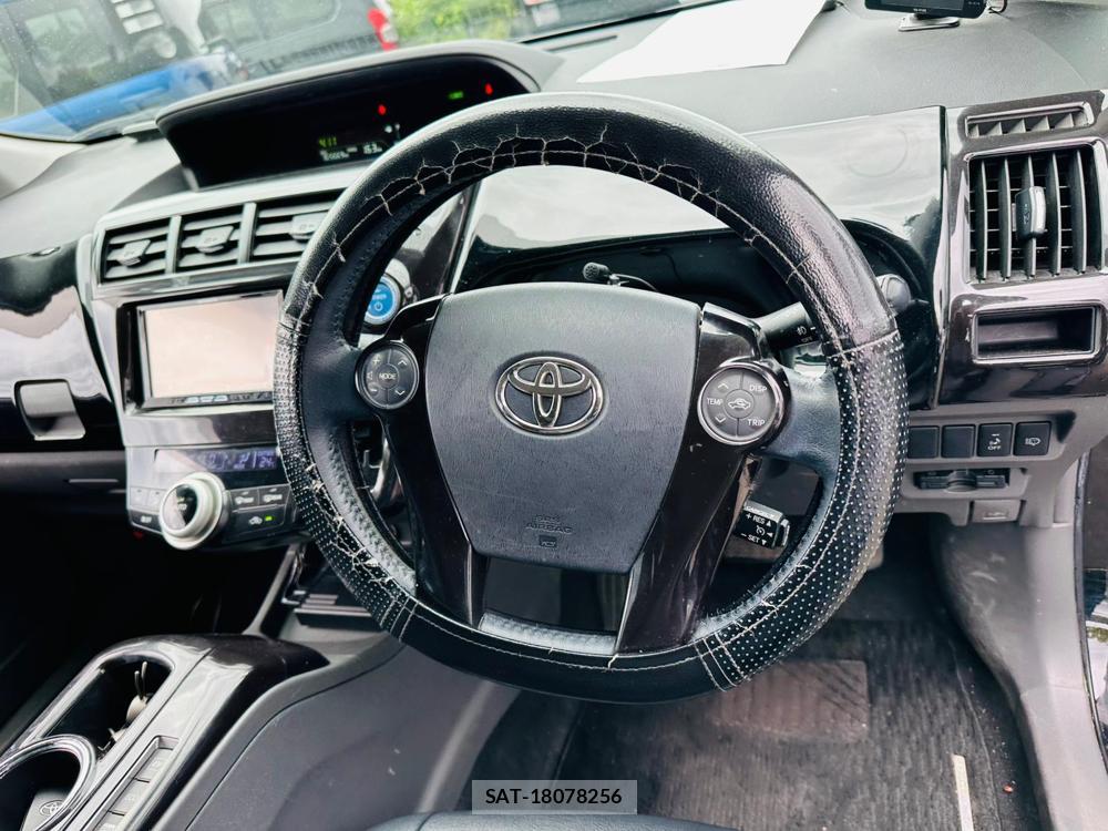 Toyota PRIUS ALPHA 2012 7191154-14