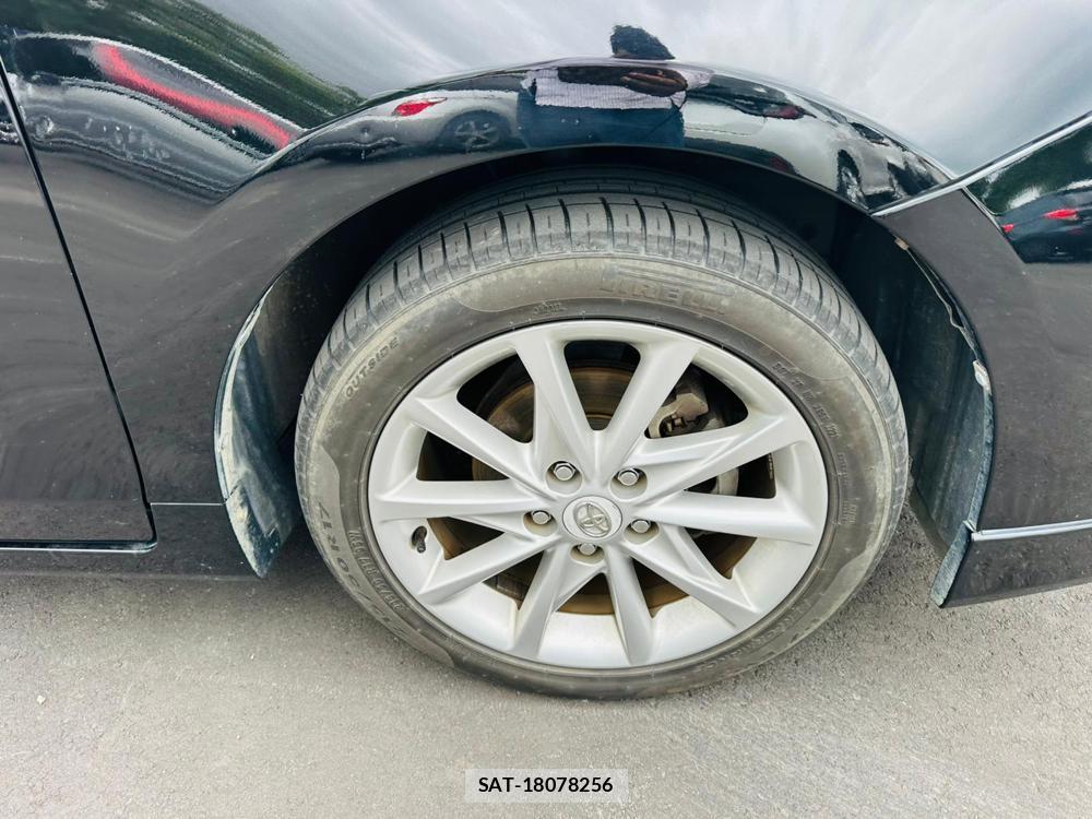 Toyota PRIUS ALPHA 2012 7191154-26