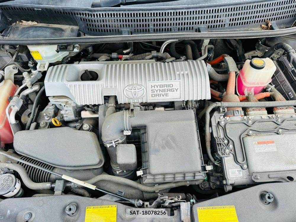 Toyota PRIUS ALPHA 2012 7191154-36