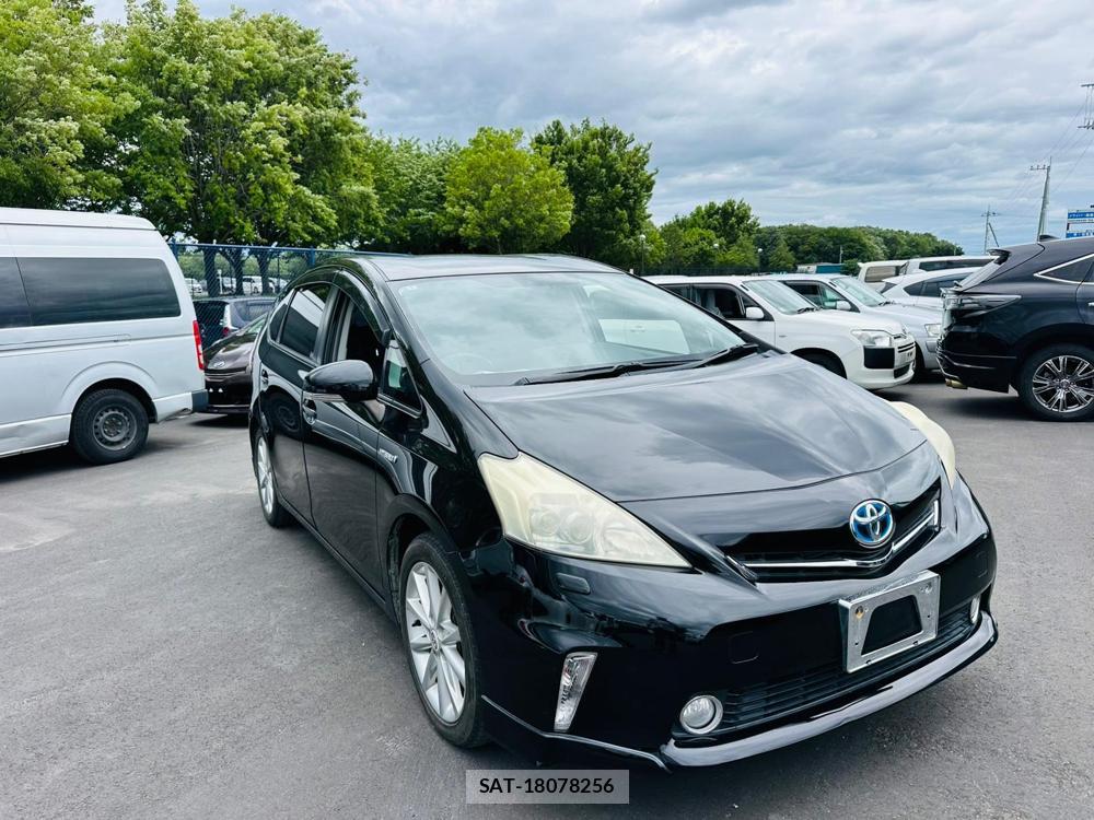 Toyota PRIUS ALPHA 2012 7191154-6