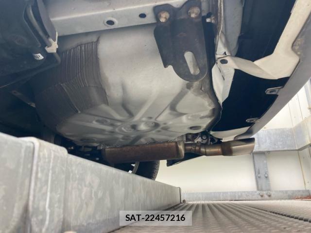 Toyota PRIUS ALPHA 2013-06 7250159-21