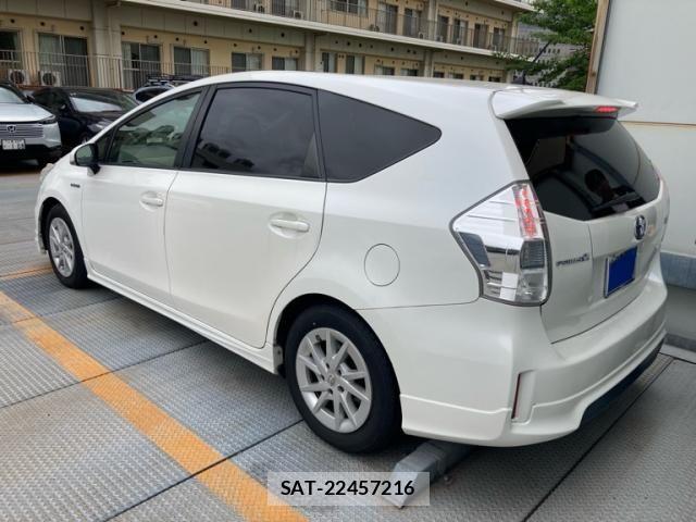 Toyota PRIUS ALPHA 2013-06 7250159-4