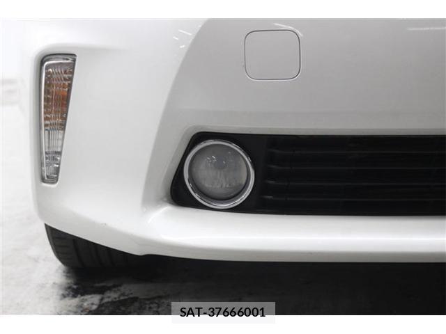 Toyota PRIUS ALPHA 2015-01 7251976-12