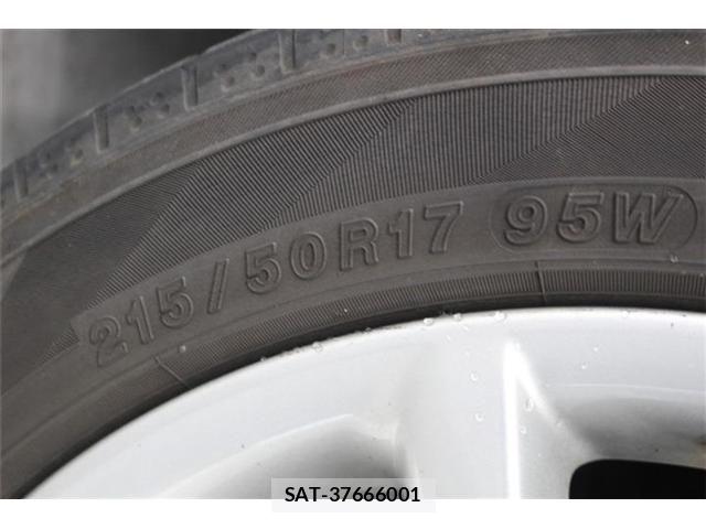 Toyota PRIUS ALPHA 2015-01 7251976-21