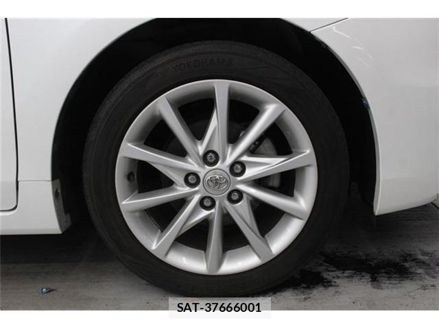 Toyota PRIUS ALPHA 2015-01 7251976-22