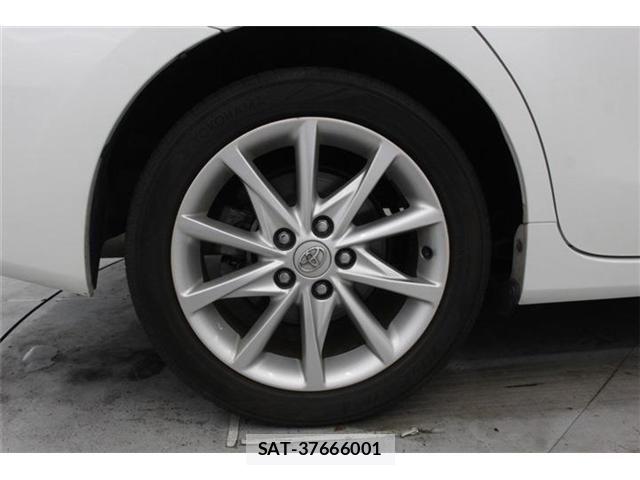 Toyota PRIUS ALPHA 2015-01 7251976-25