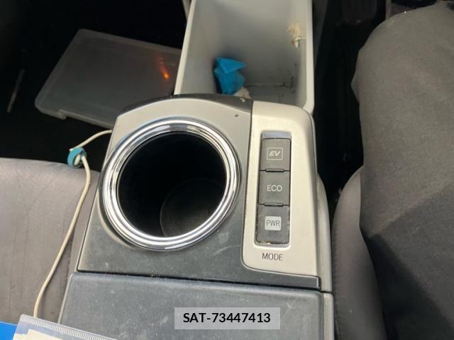 Toyota PRIUS ALPHA 2011-07 7251985-22