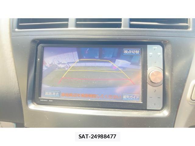 Toyota PRIUS ALPHA 2011-12 7272748-25