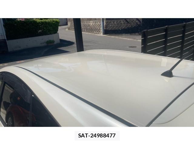 Toyota PRIUS ALPHA 2011-12 7272748-8
