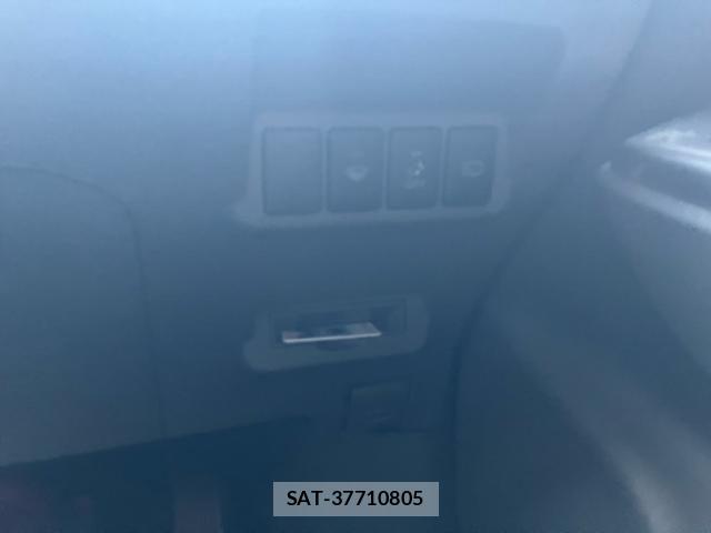 Toyota PRIUS ALPHA 2011-09 7272749-14