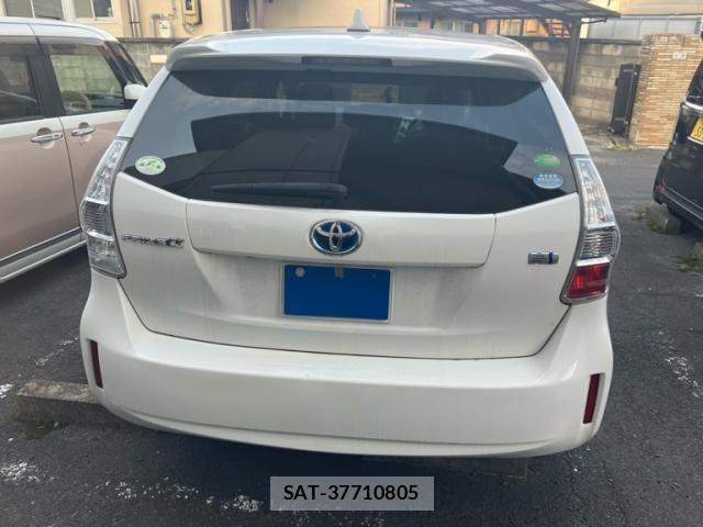 Toyota PRIUS ALPHA 2011-09 7272749-5