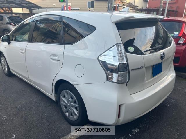 Toyota PRIUS ALPHA 2011-09 7272749-6