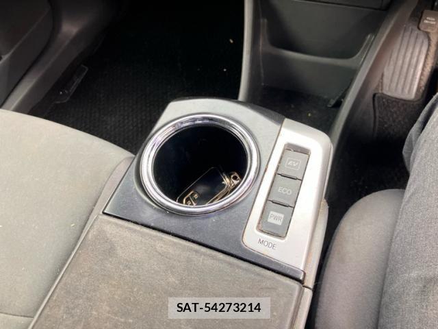 Toyota PRIUS ALPHA 2012-03 7272744-20