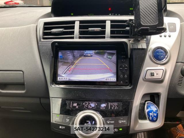Toyota PRIUS ALPHA 2012-03 7272744-23