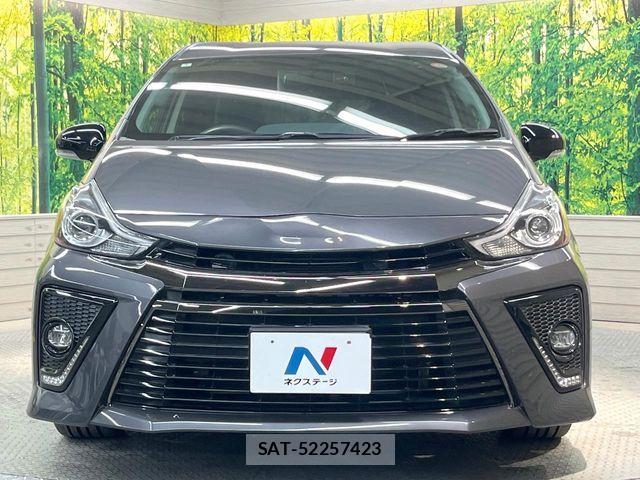 Toyota PRIUS ALPHA 2016-02 7272746-13