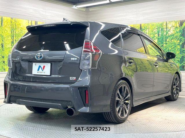 Toyota PRIUS ALPHA 2016-02 7272746-16