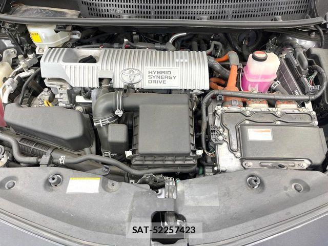 Toyota PRIUS ALPHA 2016-02 7272746-17