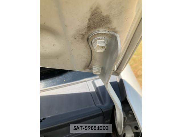 Toyota PRIUS ALPHA 2011-09 7272747-10