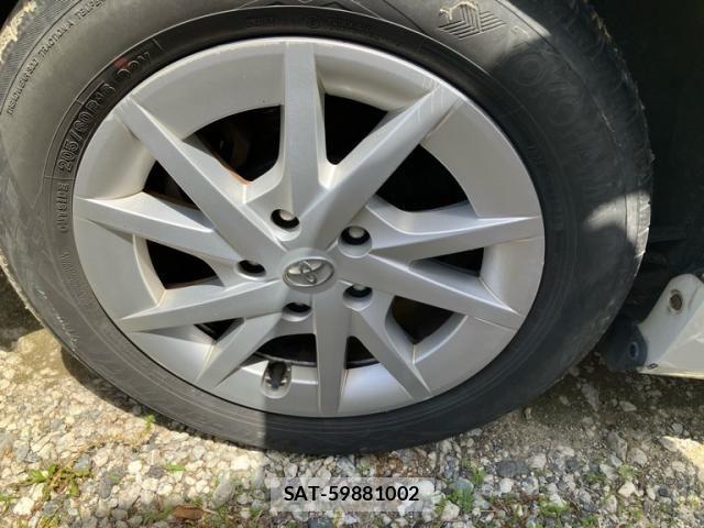 Toyota PRIUS ALPHA 2011-09 7272747-5