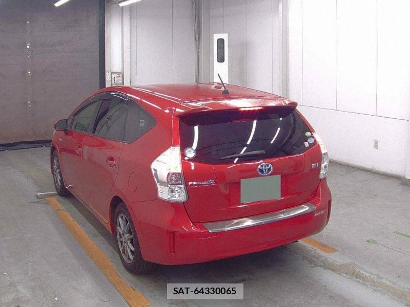 Toyota PRIUS ALPHA 2012 7282476-2